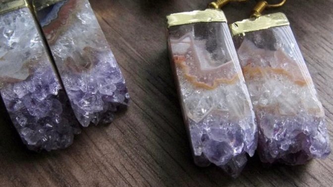 Girls, how many of you are in to gemstones?