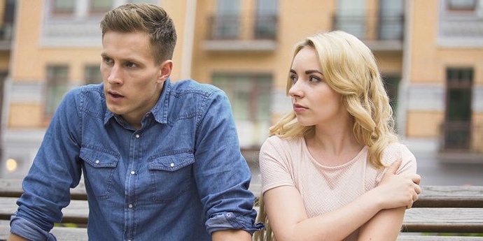 Guys: why would a guy act so distant with me but it’s very sweet with other people?