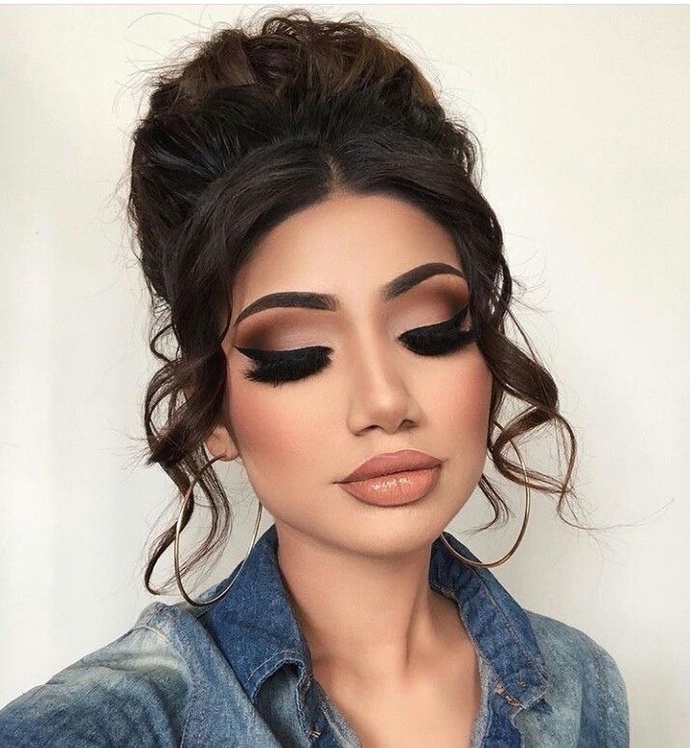 Why are females so obsessed with long hair, nails and make up, even tho guys don’t like it?