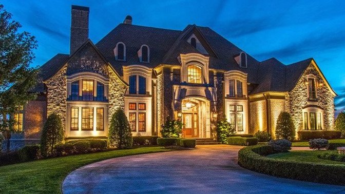 Would you live in this house if you had 1 billion dollars?