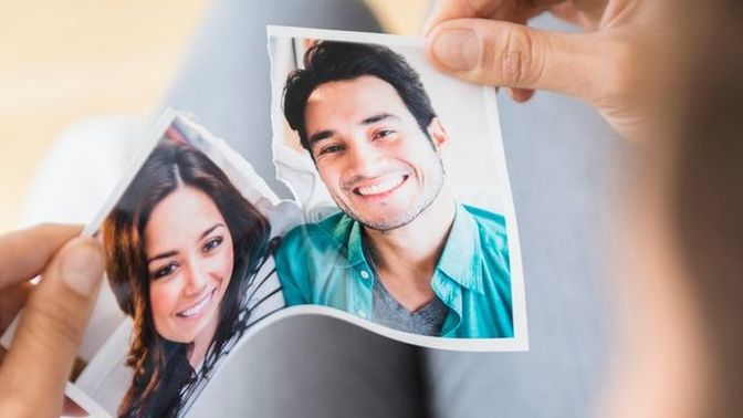 Would you expect a new partner to get rid of photos of his ex?