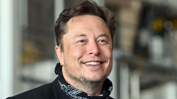 What do you guys think about Elon Musk buying Twitter?