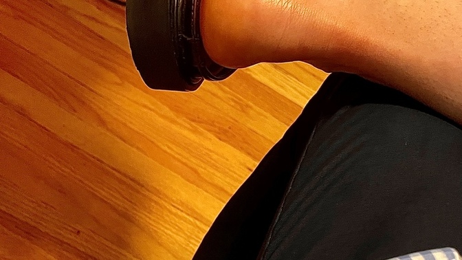 Ladies, do you think these shoes are sexy on me? be honest please?