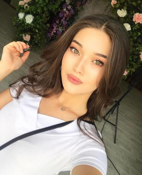 What kind of mixed girl do you like most?