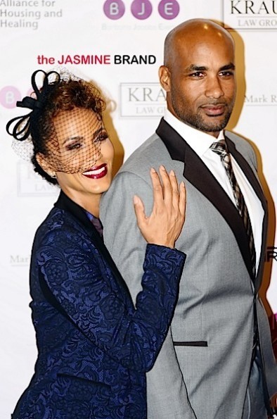 Why are women MUCH prettier than their male partners in almost every heteronormative couples?
