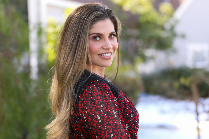 Which female childhood crush from the 80s and 90s do you think has aged the most gracefully?