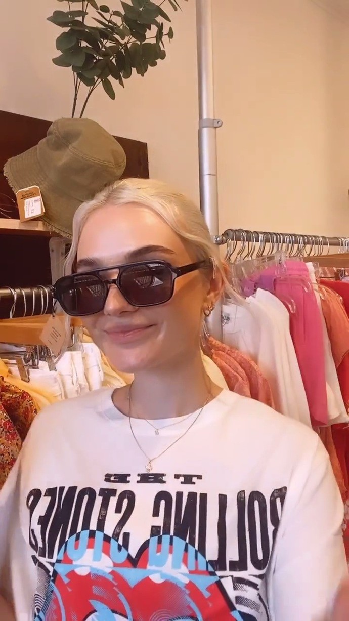 Which pair of sunglasses do you like the most?