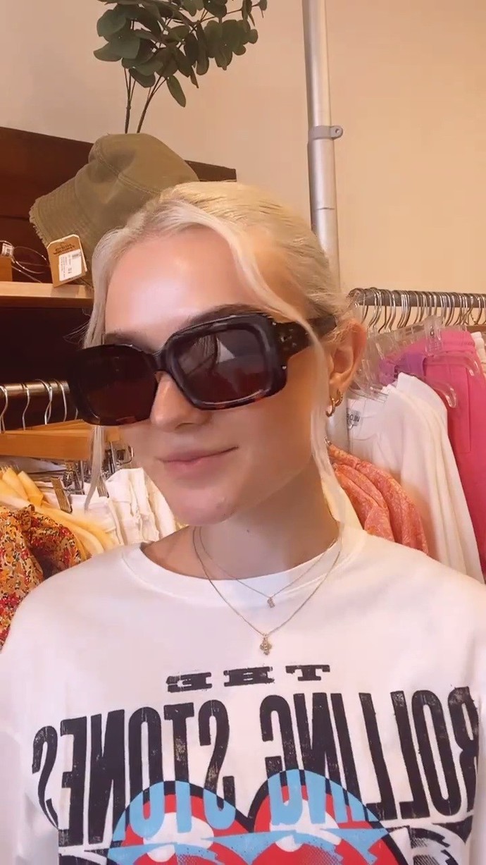Which pair of sunglasses do you like the most?