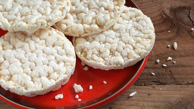 Do you know anyone who only eats bland tasteless food?