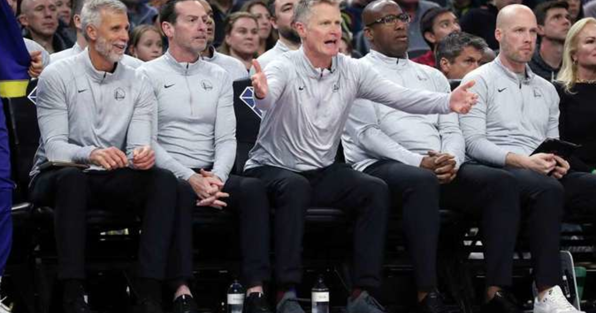 Notice NBA coaches are no longer wearing suit and tie at the games