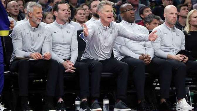 Notice NBA coaches are no longer wearing suit and tie at the games anymore?
