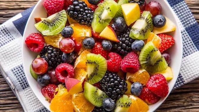 Why many people believe that consuming lots of fruits can make you gain weight?