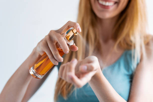 Girls, What is your absolute favorite perfume? Can you describe the scent?