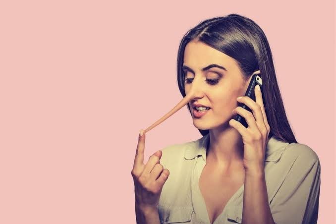 Is it a lie that women say they like personality just to be perceived as nice and not be judged?