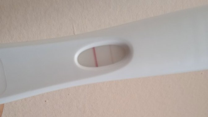 Pls help! Is this pregnancy test positive?
