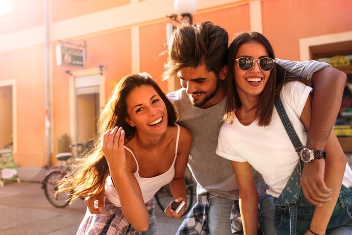 Girls: how do you deal with a guy picking another girl over you?