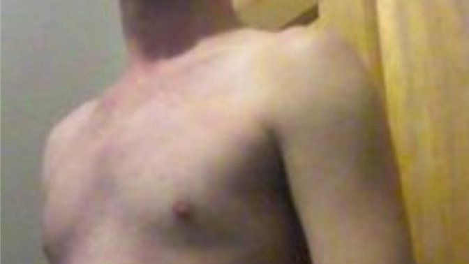 Girls, Do I look too fat to date?