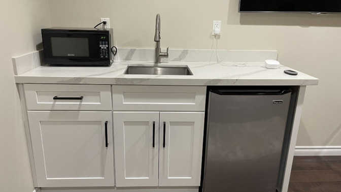 Poll- Should I Paint My Kitchen Counter White Or Black?