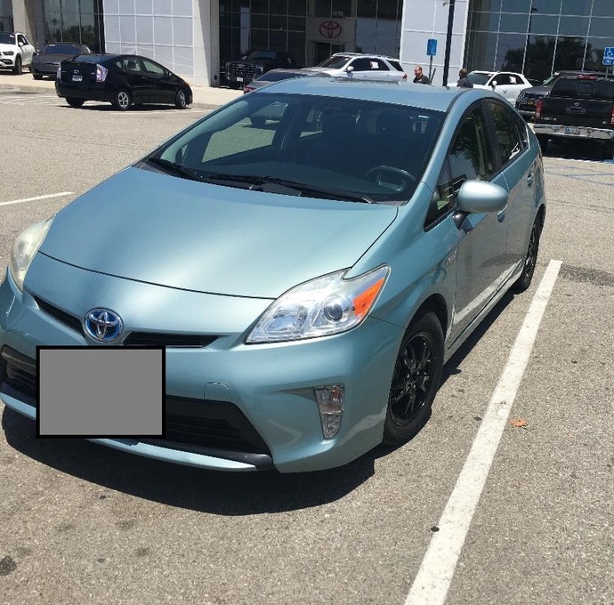 How do you feel about Toyota Priuss and their drivers?
