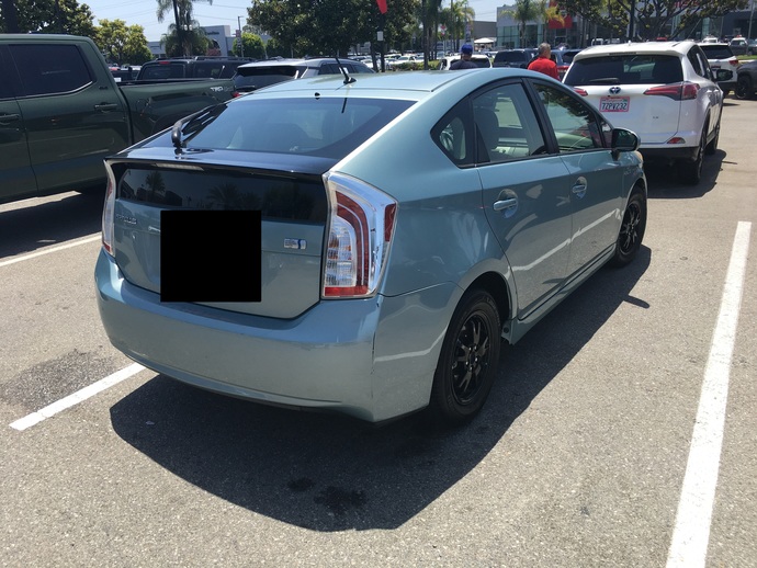 How do you feel about Toyota Priuss and their drivers?