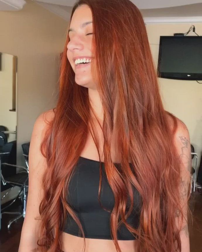 Do dyed red hair make women look old and tired?