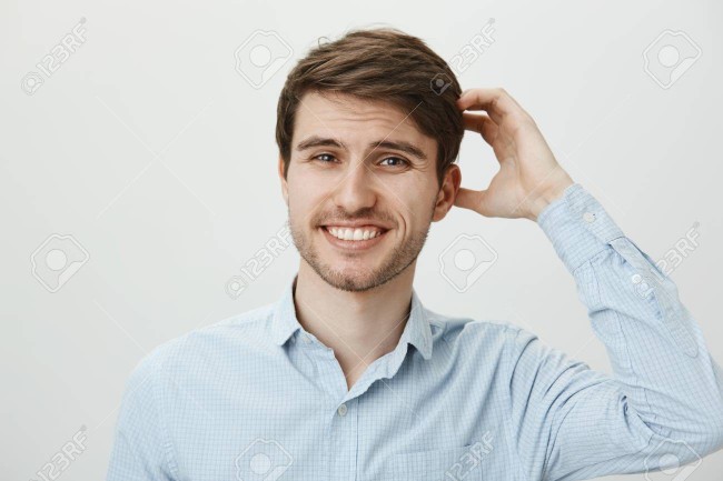 How do you tackle nervousness while talking to a girl?
