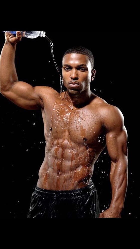 Girls, Which man you like with muscles they show?