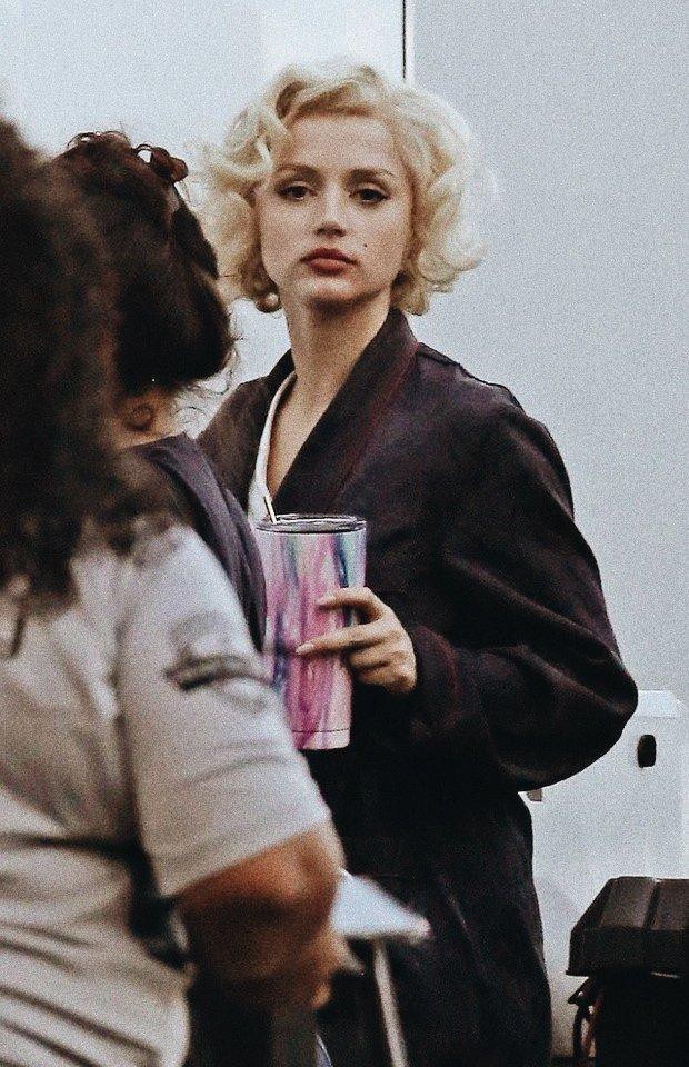 What do you think of Ana de Armas playing as Marilyn Monroe?