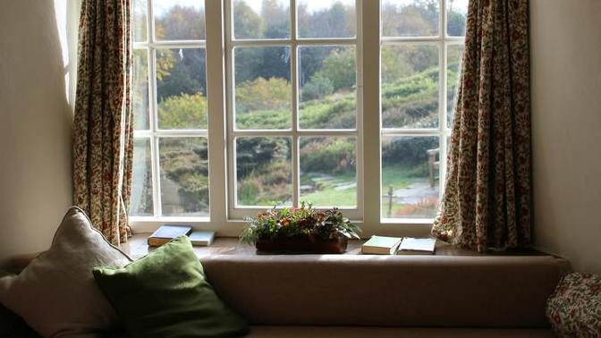 What songs represent a calm Sunday morning for you?