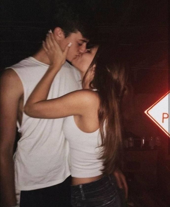 Guys, 1) would you CONTINUE a relationship with a woman you could do everything with EXCEPT for kissing her lips even though she had gorgeous lips? 2?