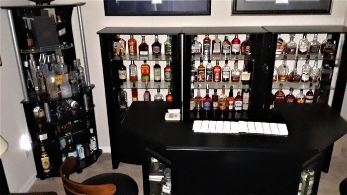 Favorite and least favorite alcoholic drink?
