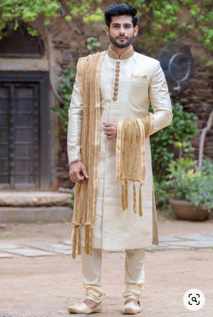 Girls, Are you into Indian dudes 🇮🇳 ?
