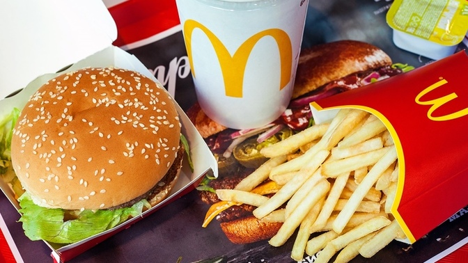 Should we make it a choice whether or not people want to do drugs in the same way it is a choice for people to eat McDonald’s everyday or drink beer?