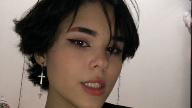 What do you think of girls with short hair? Attractive or not Attractive?
