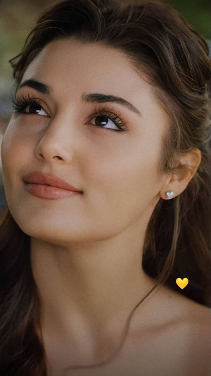 Who is more beautiful?