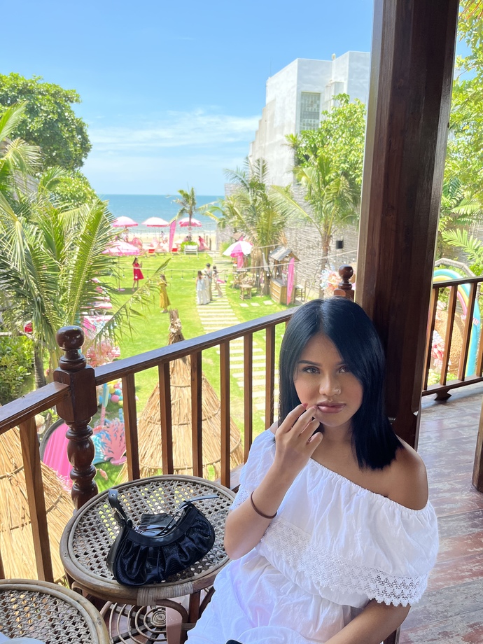 I love wearing sundresses but what do guys prefer?