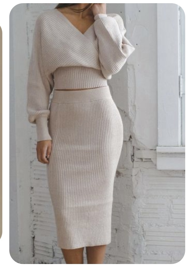 Guys, do you find girls who dress conservatively (yet still being sexy and feminine) more attractive?