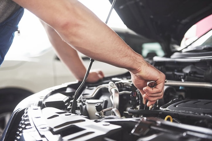 Do girls get turned on by a guy that knows how to fix stuff?