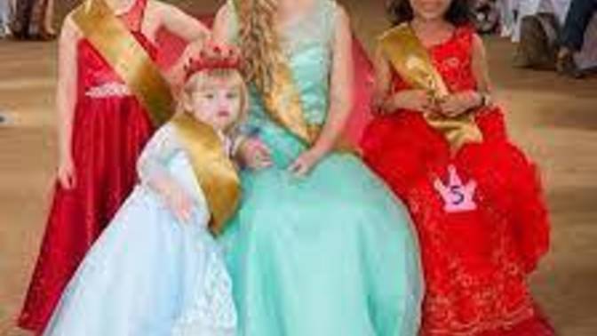 What do you think about children beauty pageants?