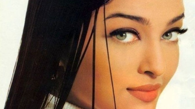 Which Indian actress would you rather date if you could and why?
