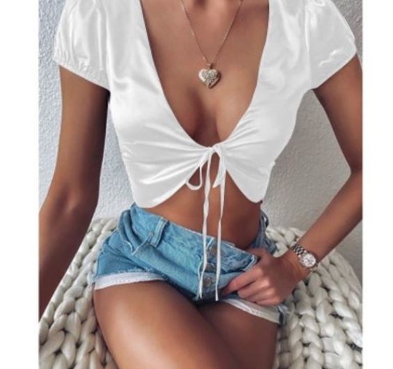 Why do guys think if you show more skin you’re doing it for attention?