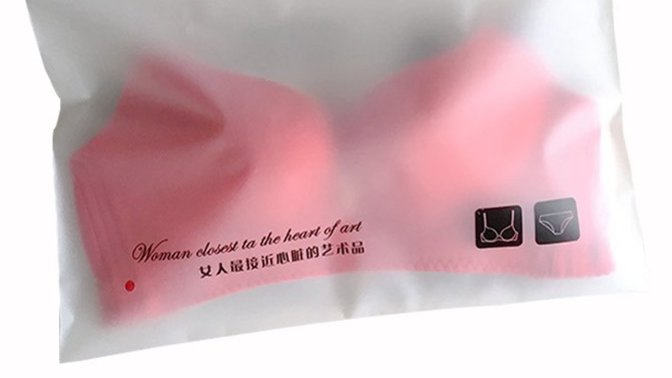 Ladies, have you ever ordered clothes online, only to find out it was delivered in a clear bag instead of a box or a white bag?