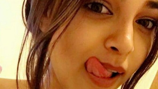 Why every 3 girl on Instagram is Paid Girl services?
