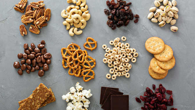 Does any one know any healthy snacks that taste nice?
