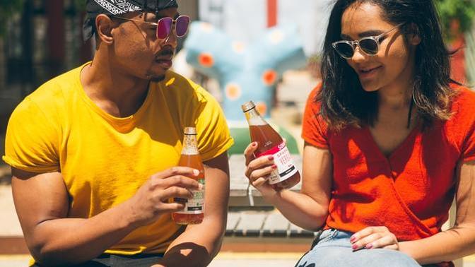 Can your girlfriend have male friends and hang out with them alone?