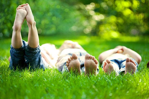 Why do white dads go outside on their yard barefoot?
