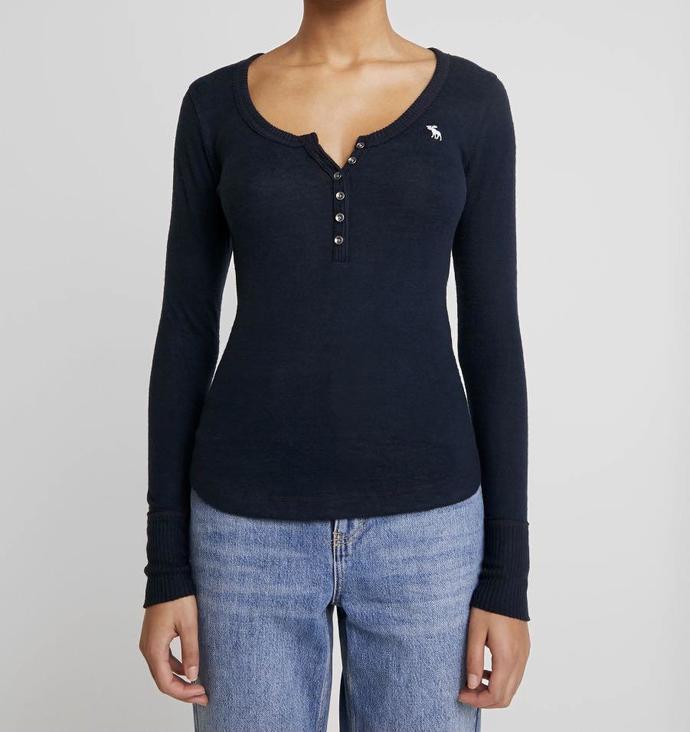 Can I wear a henley with jeans to a casual date? If so, which henley would you choose?