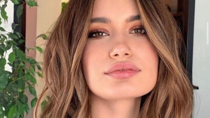 Guys, What do guys think of shoulder length hair/ lobs?