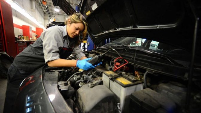 Would date a woman who works as a auto mechanic and ladies do you have basic knowledge of car work?