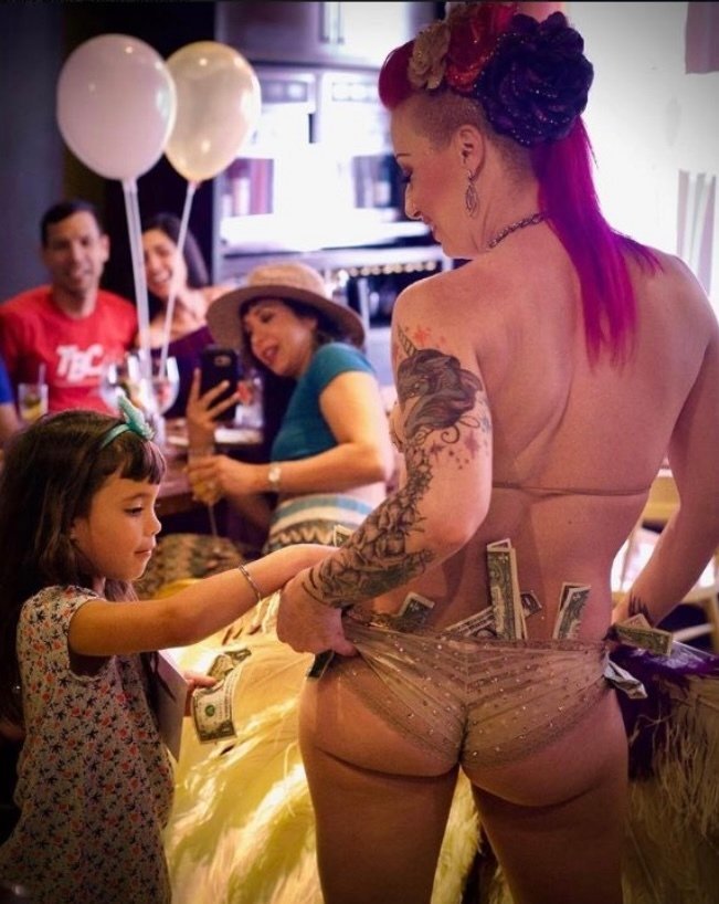 What is TRANSgender does it even exists?